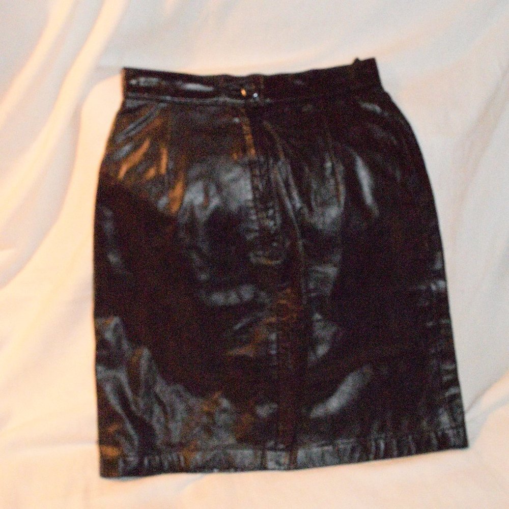 Wilsons Suede and Leather womens black leather skirt